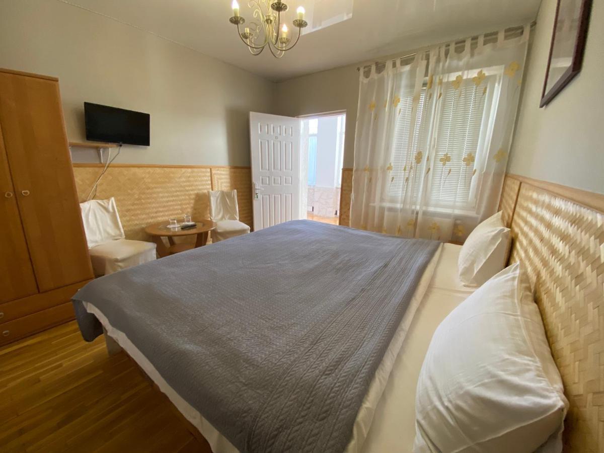 Olena Resort Bryukhovychi Exterior foto